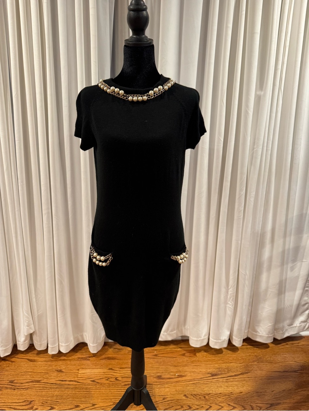 Black Short-Sleeve cashmere Dress with Pearl Trim